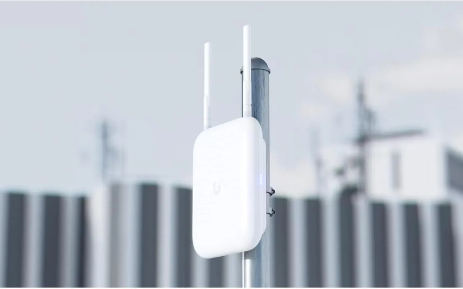 Ubiquiti U7 Outdoor WiFi 7 Access Point - Advanced Wireless Connectivity - Image 2