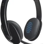 Logitech H540 USB Headset with Noise-Cancelling Mic and Comfortable Ear Pads