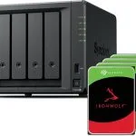 Synology DS925+ NAS with Ryzen V1500B, 4GB RAM, 2x 2.5GbE Ports - 4-Bay 16TB Bundle with 4x 4TB Seagate IronWolf HDDs